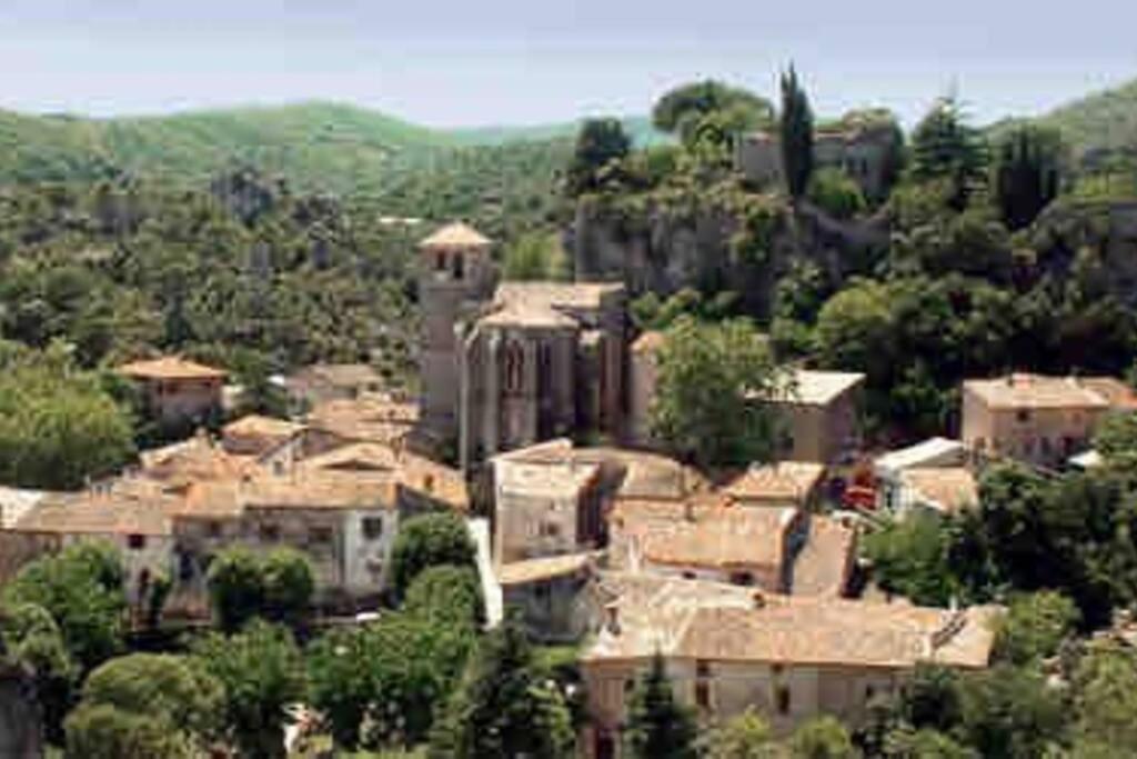 Maison Avec Exterieur Proche Saint Guilhem Le Desert Luaran gambar